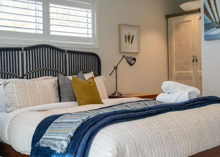 Walnut - Sleeps 6, Walk To Hébergement de vacances Wanaka