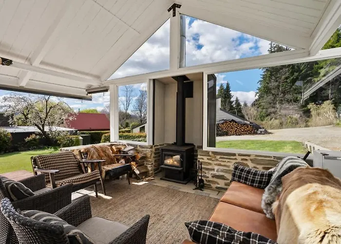 Walnut - Sleeps 6, Walk To Hébergement de vacances Wanaka
